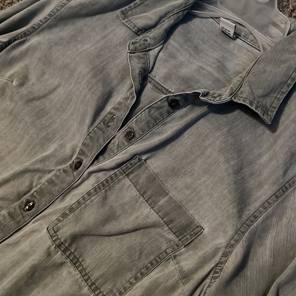 Old navy long sleeve denim dress - Picture 2 of 3